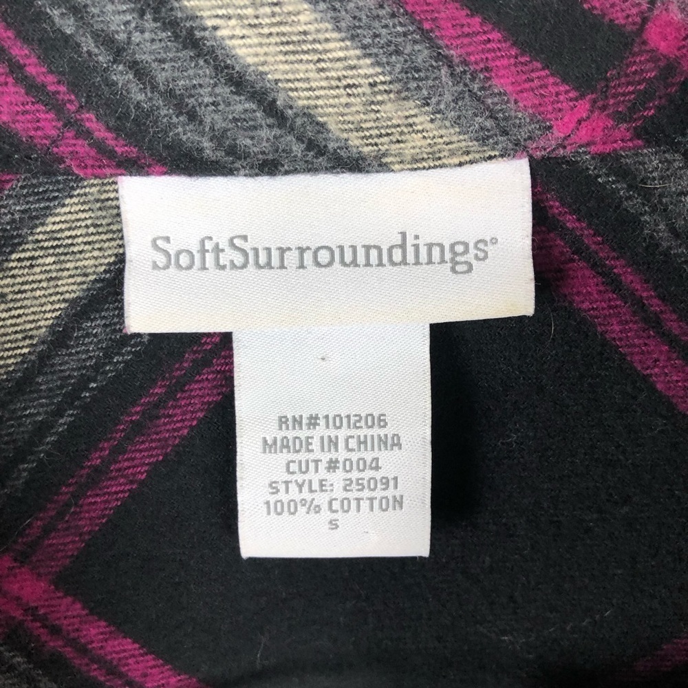 Soft Surroundings- Elbow Patch soft and thick plaid flannel size: S - Picture 4 of 9